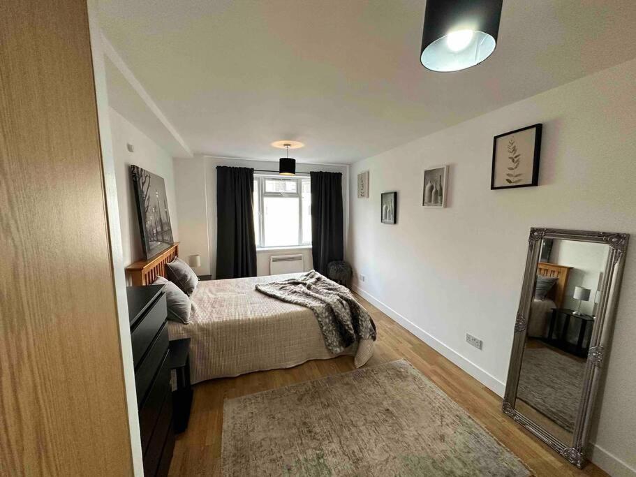 Bright And Cosy 1 Bed Flat Next To Tower Bridge Lejlighed London Eksteriør billede