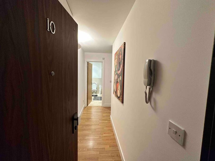 Bright And Cosy 1 Bed Flat Next To Tower Bridge Lejlighed London Eksteriør billede