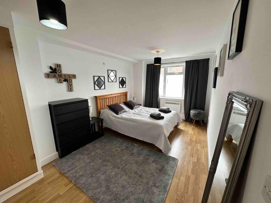Bright And Cosy 1 Bed Flat Next To Tower Bridge Lejlighed London Eksteriør billede